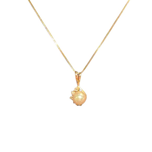 Elegant Gold Pearl and Diamond Pendant Necklace - Picture 6 of 8